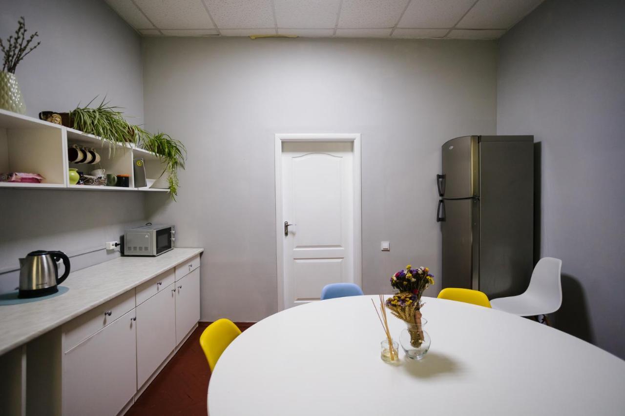 P2B Hostel & Bar Киев Экстерьер фото