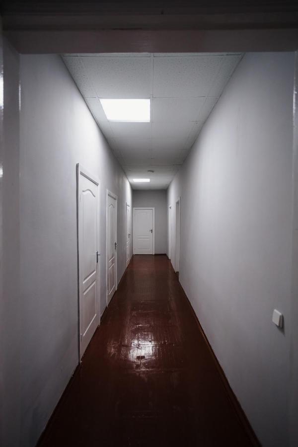 P2B Hostel & Bar Киев Экстерьер фото