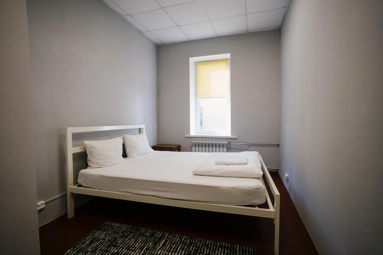 P2B Hostel & Bar Киев Экстерьер фото
