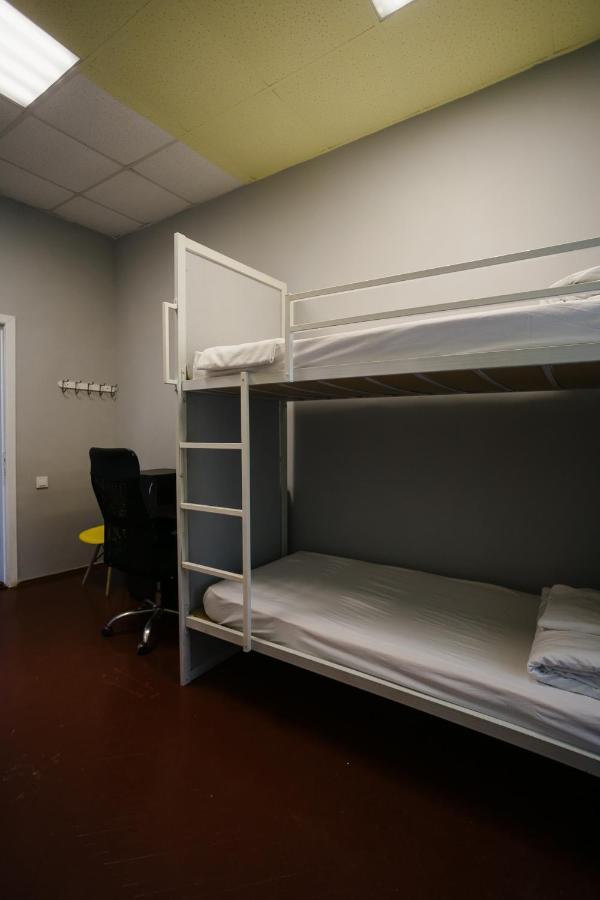 P2B Hostel & Bar Киев Экстерьер фото