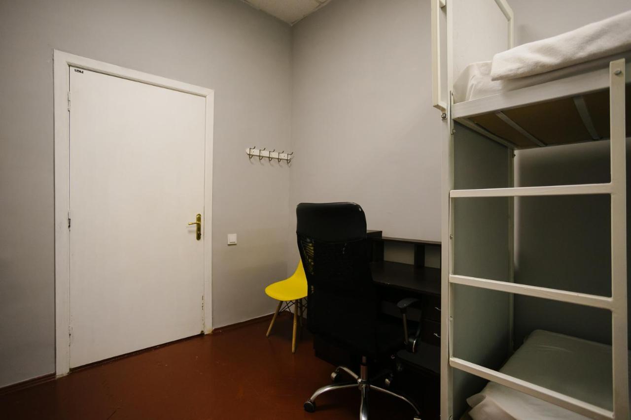 P2B Hostel & Bar Киев Экстерьер фото