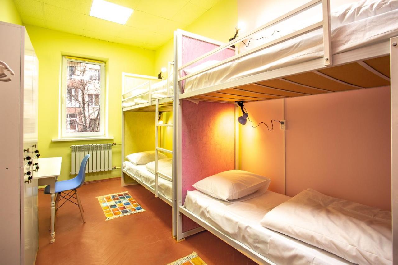 P2B Hostel & Bar Киев Экстерьер фото