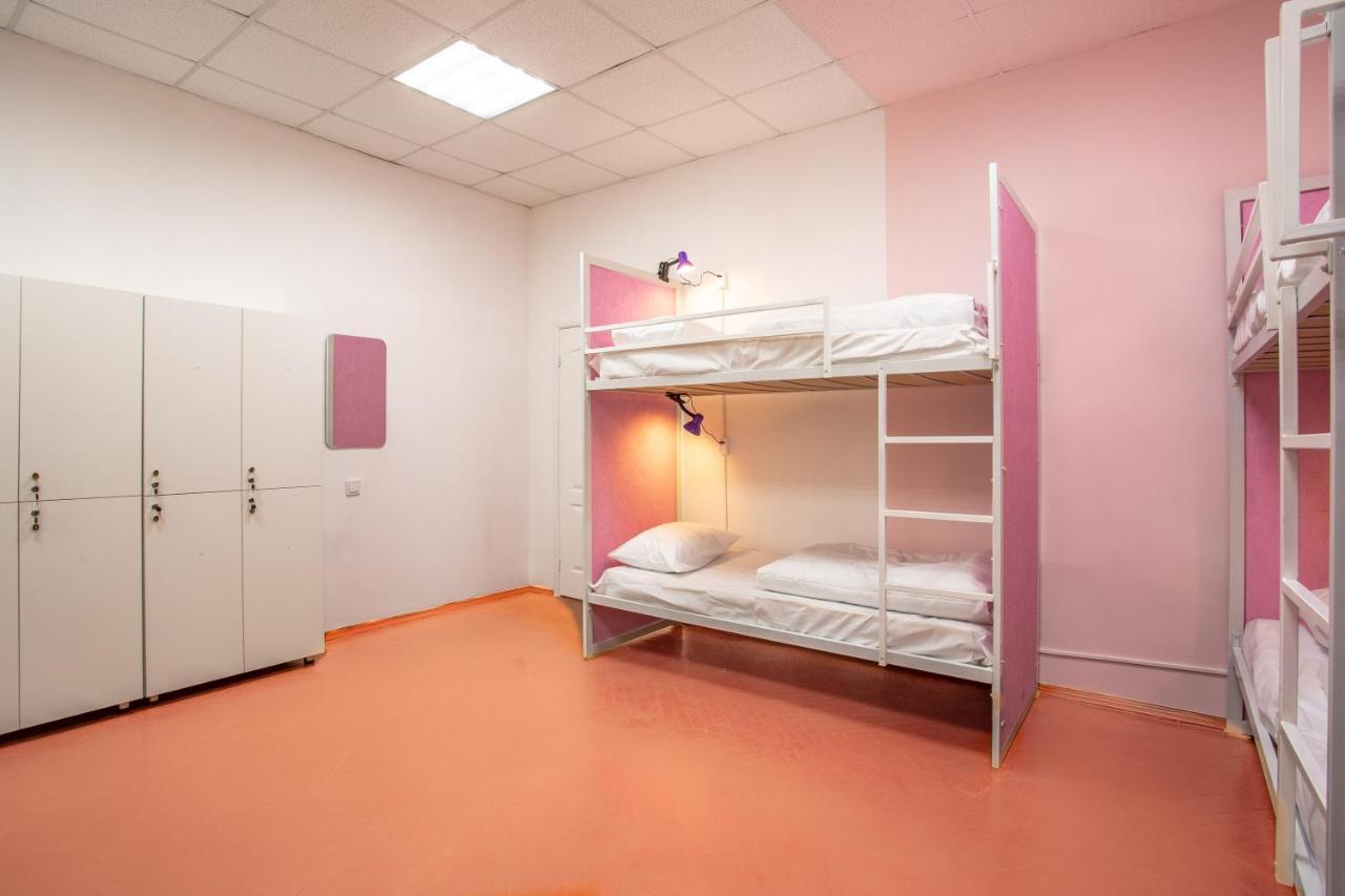 P2B Hostel & Bar Киев Экстерьер фото