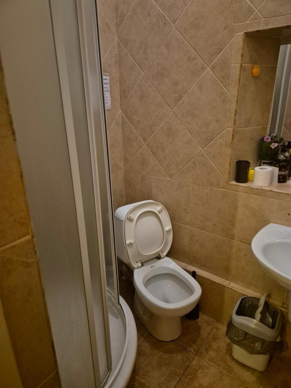 P2B Hostel & Bar Киев Экстерьер фото