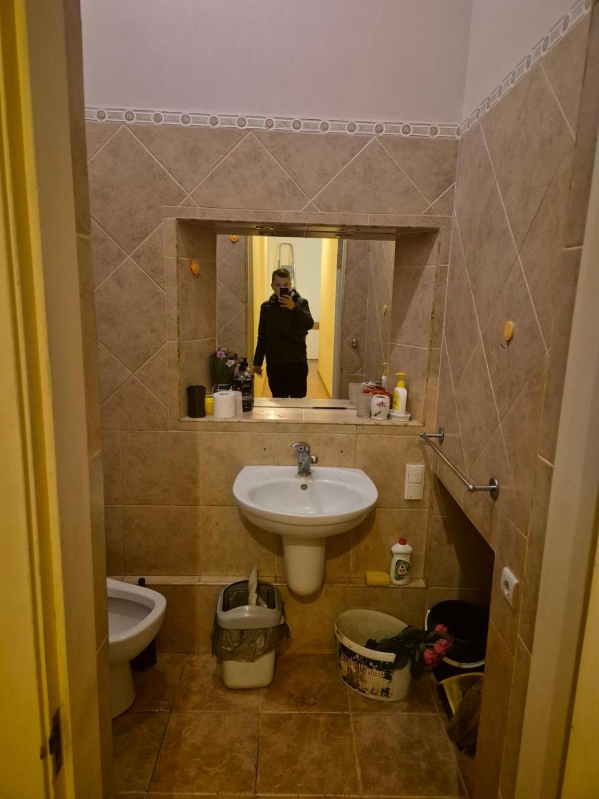 P2B Hostel & Bar Киев Экстерьер фото